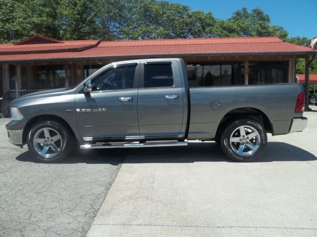 2011 RAM Ram 1500 Pickup Laramie's photo