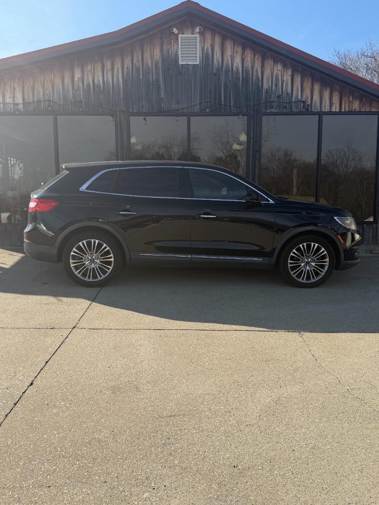 2016 Lincoln MKX Reserve's photo
