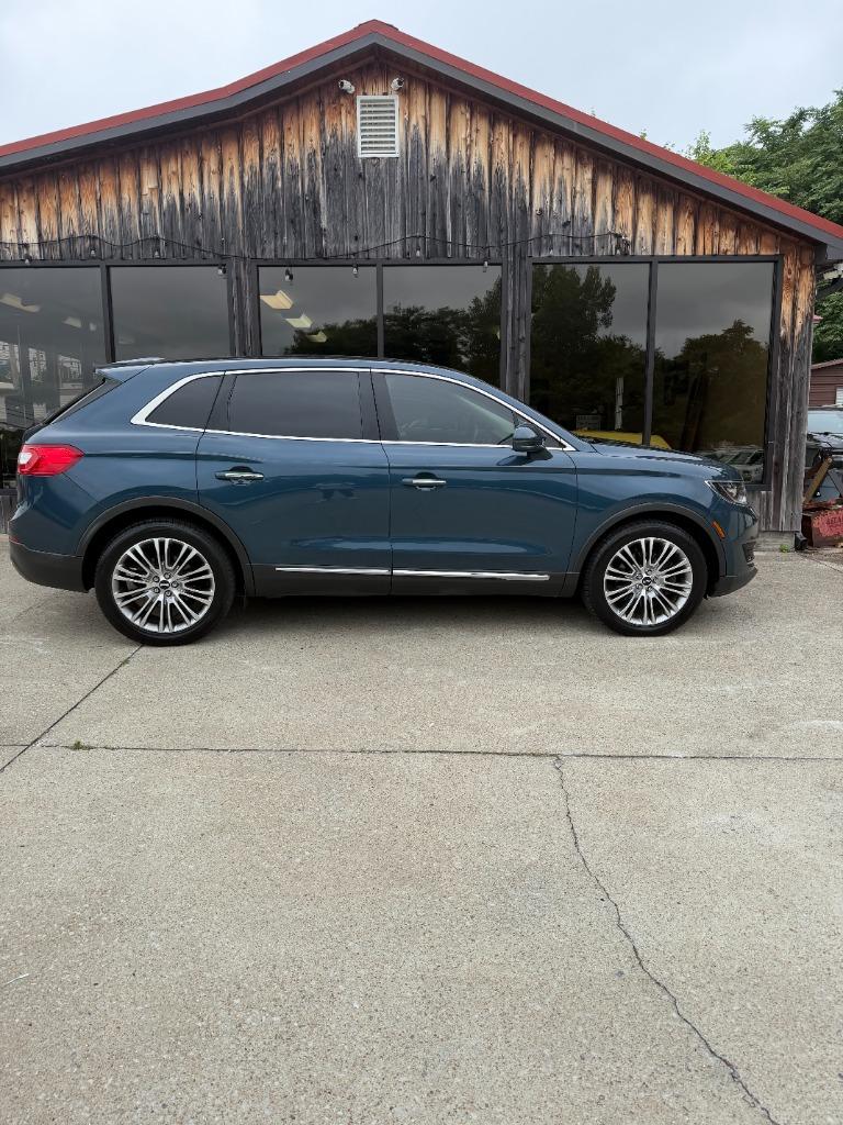 2016 Lincoln MKX Reserve AWD's photo