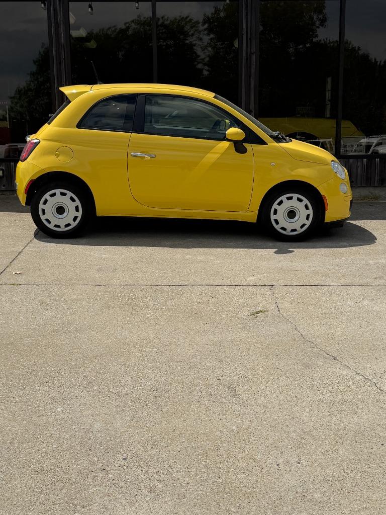 2013 FIAT 500 Pop's photo